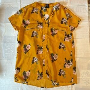 Rue21 Yellow Short-sleeve Blouse with Pink Flower Accents (Size XS)